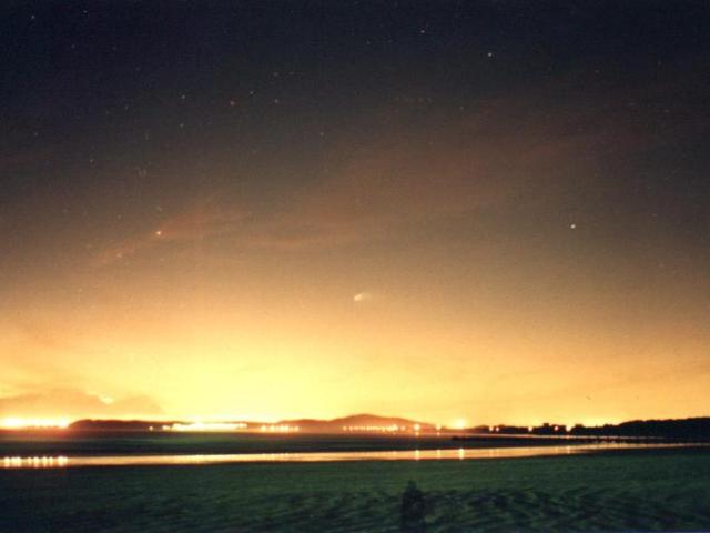 Hale-Bopp: Climbing Into Southern Skies