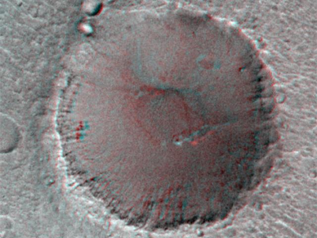 Mars: Big Crater in Stereo
