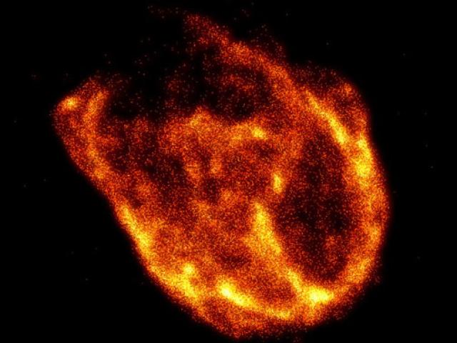 Supernova Remnant N132D in X Rays