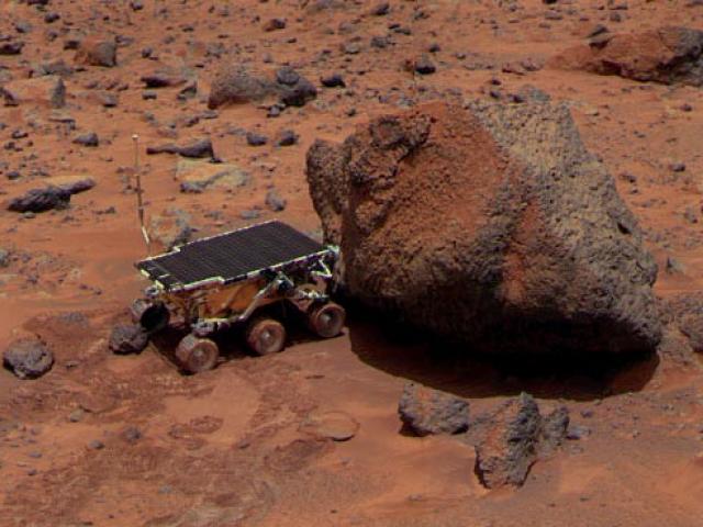 Mars Rocks, Sojourner Rolls