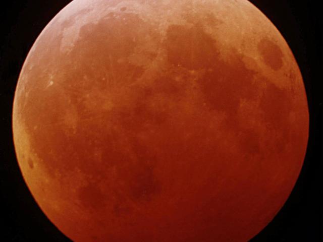 2001: A Total Lunar Eclipse