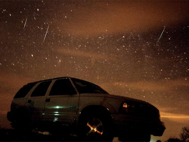 Leonids from the Road