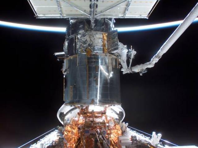 SM3B: Mission to Hubble