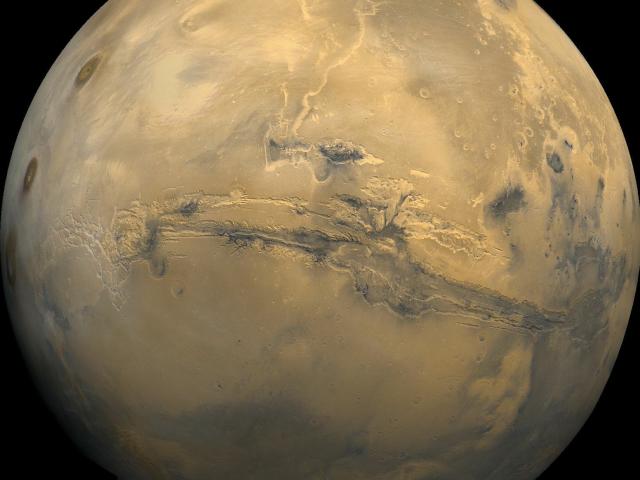 Valles Marineris: The Grand Canyon of Mars