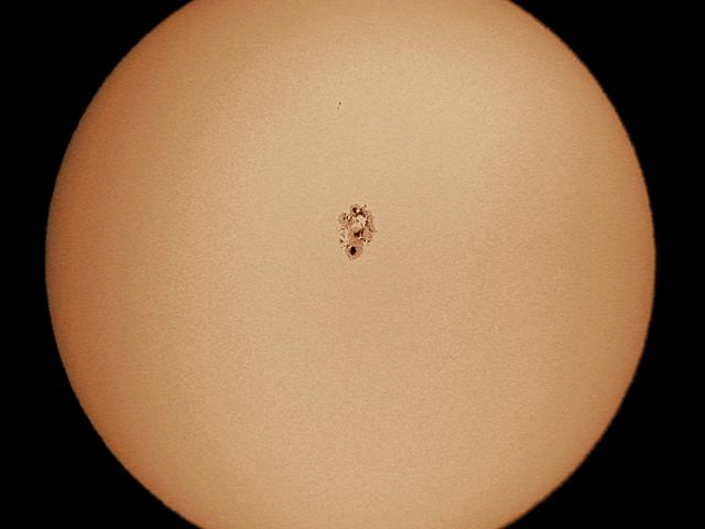Large Sunspot Groups 10484 and 10486