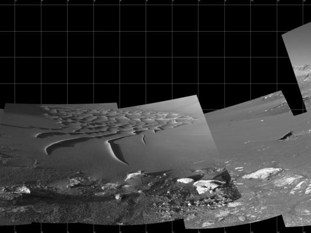 Mosaic of Endurance Crater on Mars