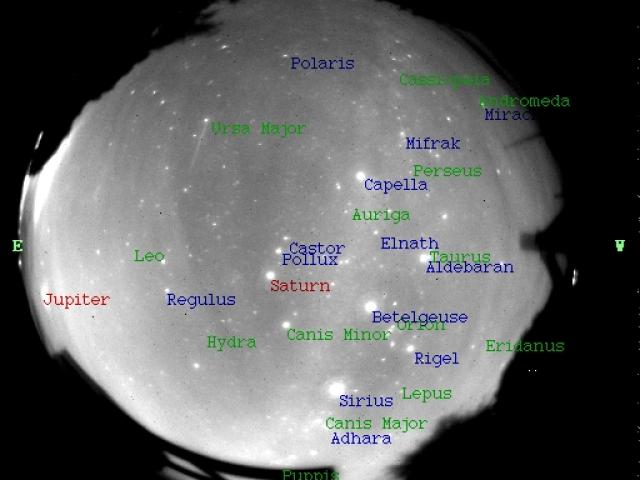 Leonid Meteors Streak