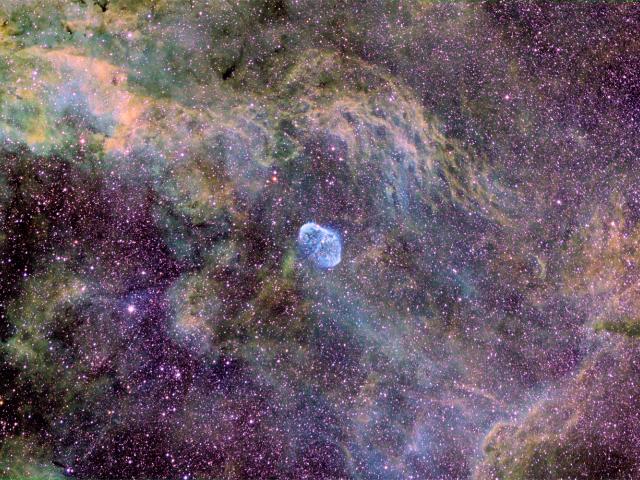 NGC 6888: A Tricolor Starfield