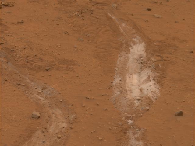 Unusual Silica Rich Soil Discovered on Mars