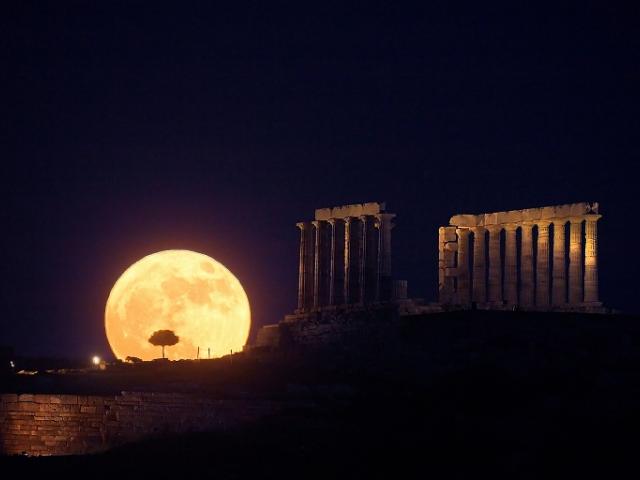 Solstice Moonrise, Cape Sounion