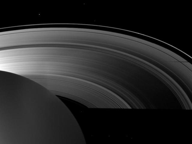 Shadows of Saturn at Equinox