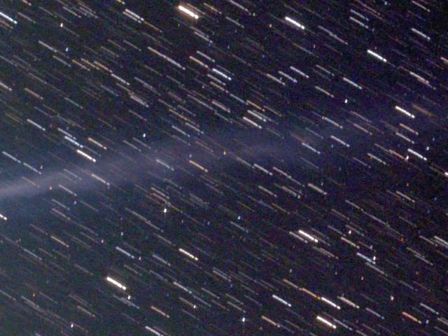 Comet McNaught Becoming Visible to the Unaided Eye