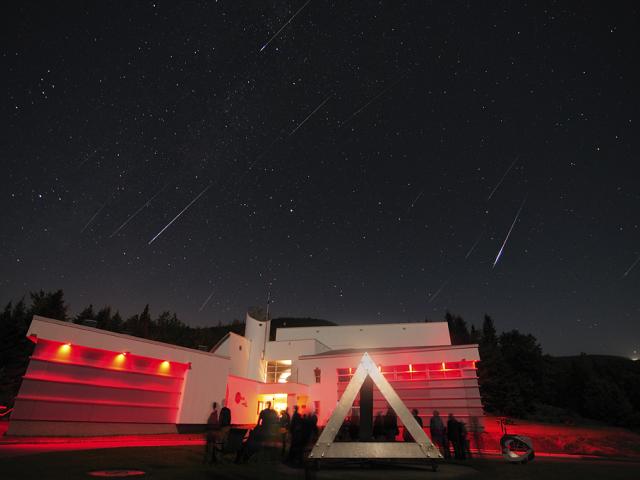 Meteors Over Quebec