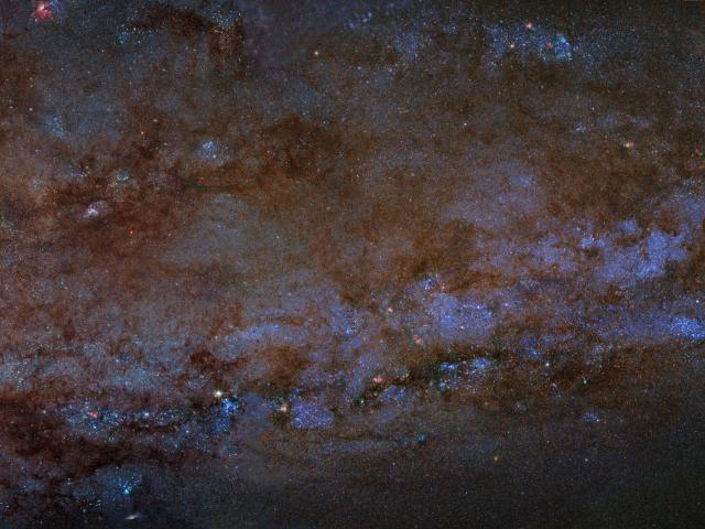NGC 253: Close Up