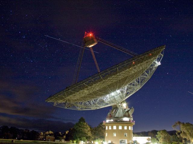 Atlantis Farewell from Parkes