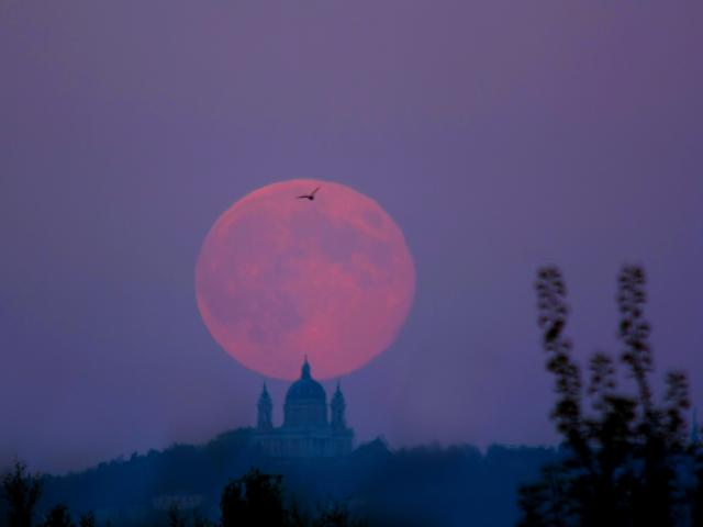 September’s Harvest Moon