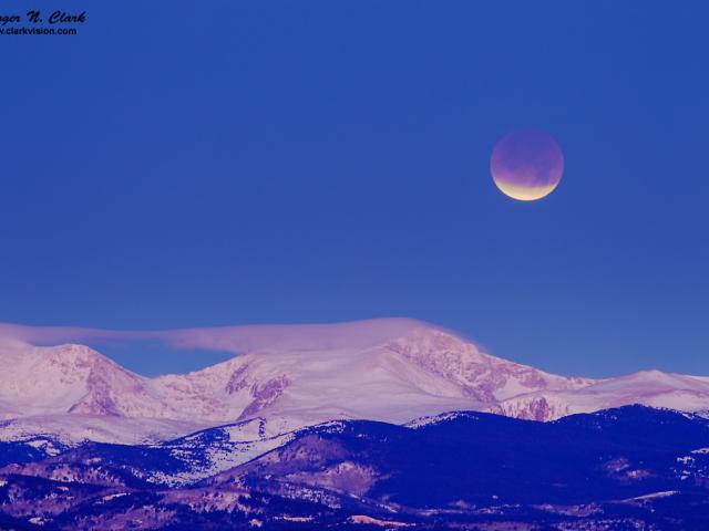 Eclipsed Moon in the Morning