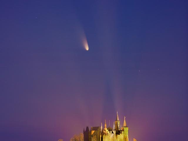 Comet Castle