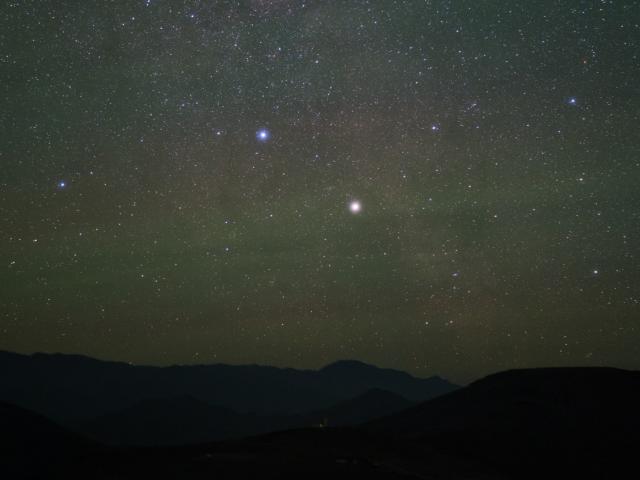 Naked Eye Nova Centauri 2013