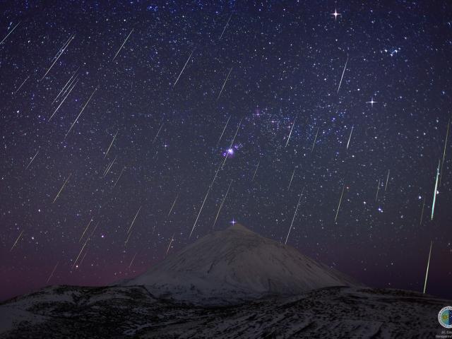 Geminid Meteors over Teide Volcano