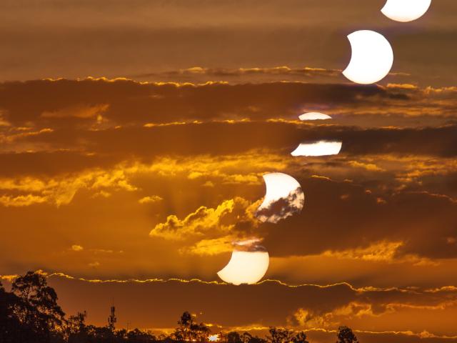 Brisbane Sunset Moonset