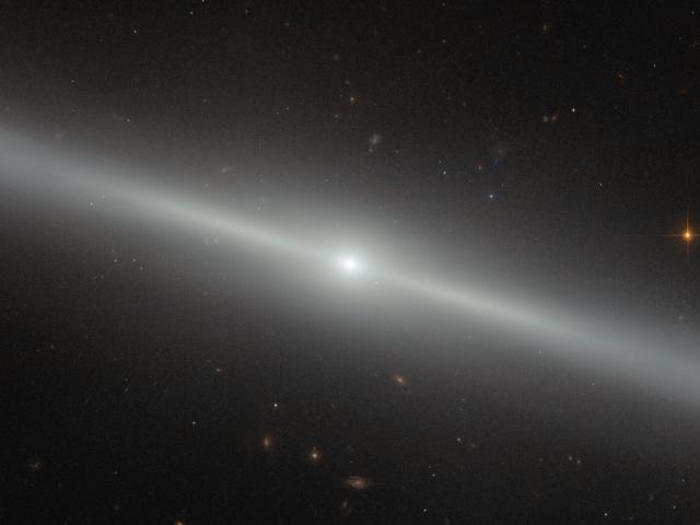 NGC 4762: A Galaxy on the Edge