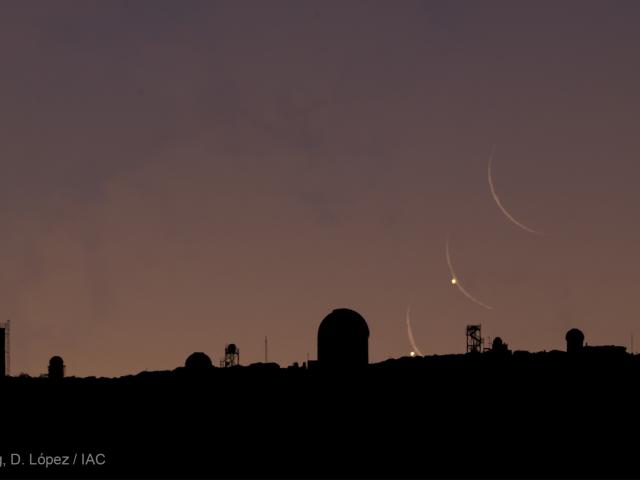 Full Venus and Crescent Moon Rise