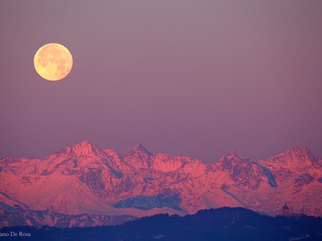 Alpine Superga Moonset