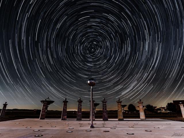 Star Trails and the Bracewell Radio Sundial