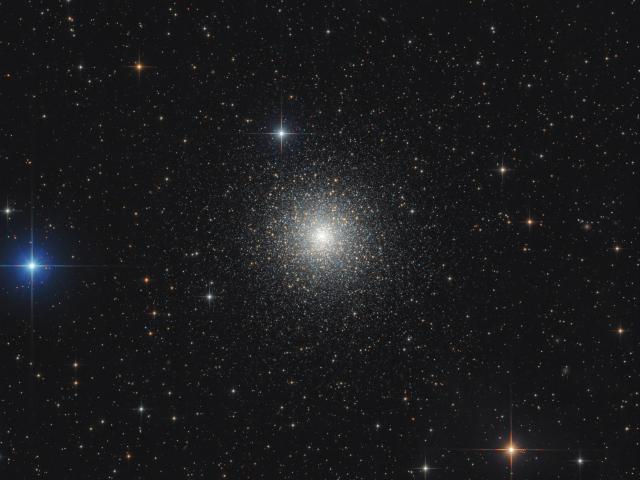 M15: Dense Globular Star Cluster