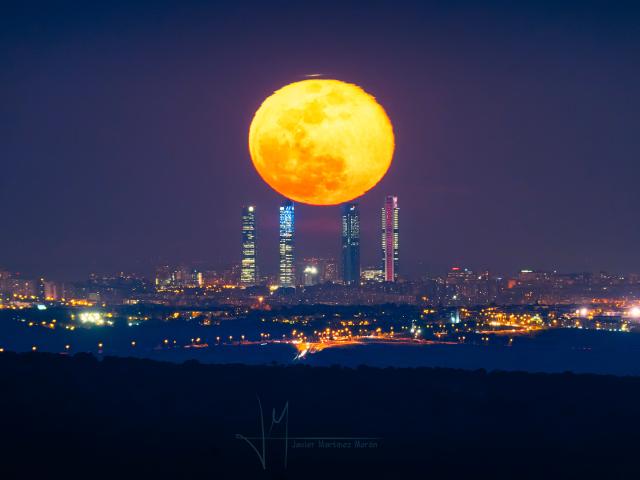 Four Towers and the Equinox Moon