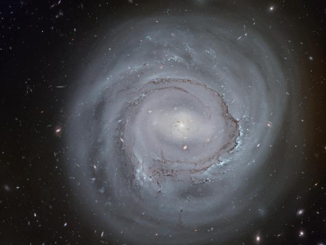 Anemic Spiral NGC 4921 from Hubble