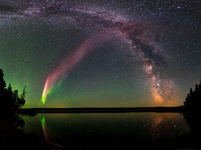 A Glowing STEVE and the Milky Way