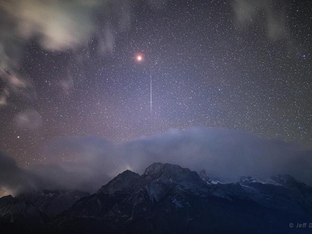Mars and Meteor over Jade Dragon Snow Mountain