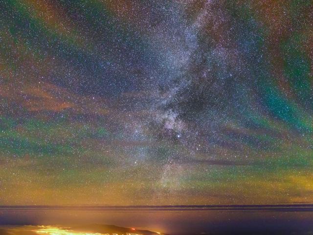 Rainbow Airglow over the Azores