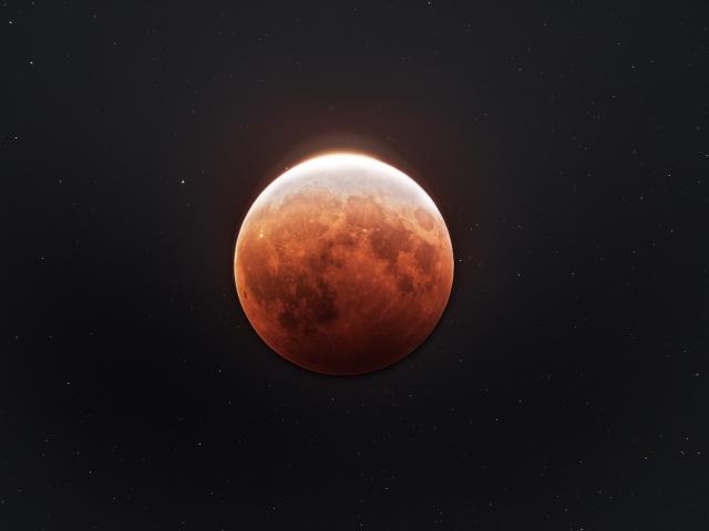 Total Lunar Eclipse from Sydney