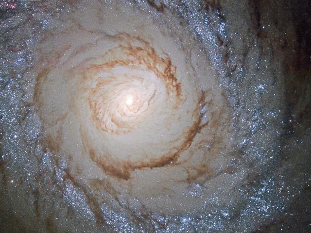 Starburst Galaxy M94 from Hubble