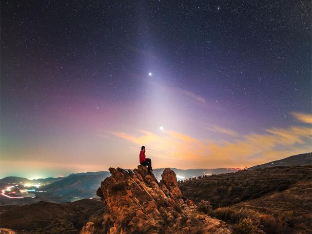 Zodiacal Ray with Venus and Jupiter