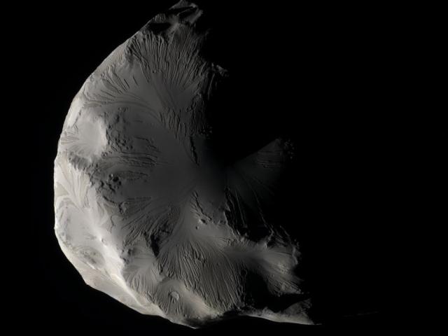 Saturn’s Moon Helene in Color