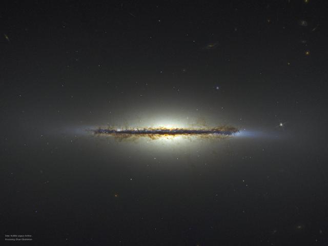 M102: Edge on Disk Galaxy