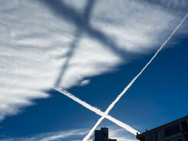 Contrail Shadow X