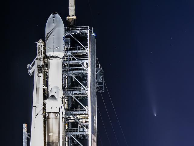 The Clipper and the Comet