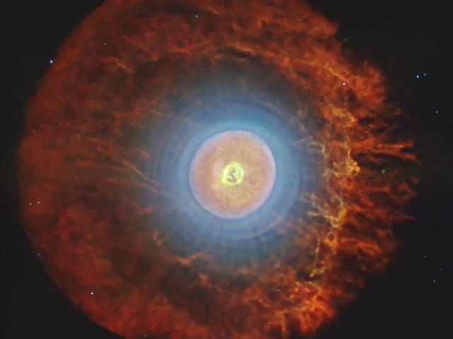 A Planetary Nebula with Cosmic Buckyballs