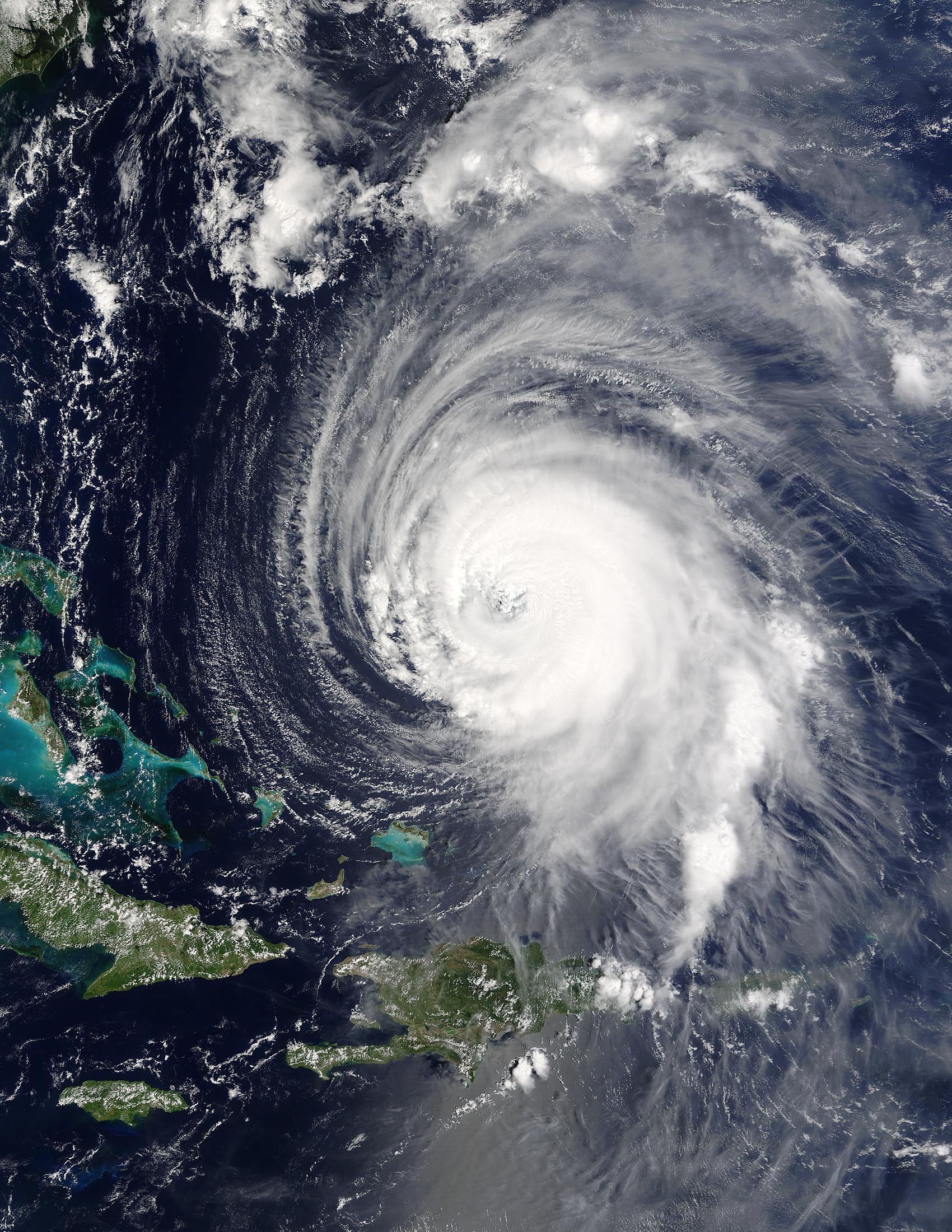 Hurricane Isabel Approaches