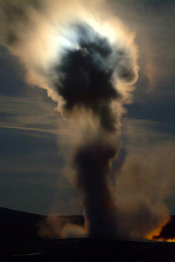 Old Faithful Moon