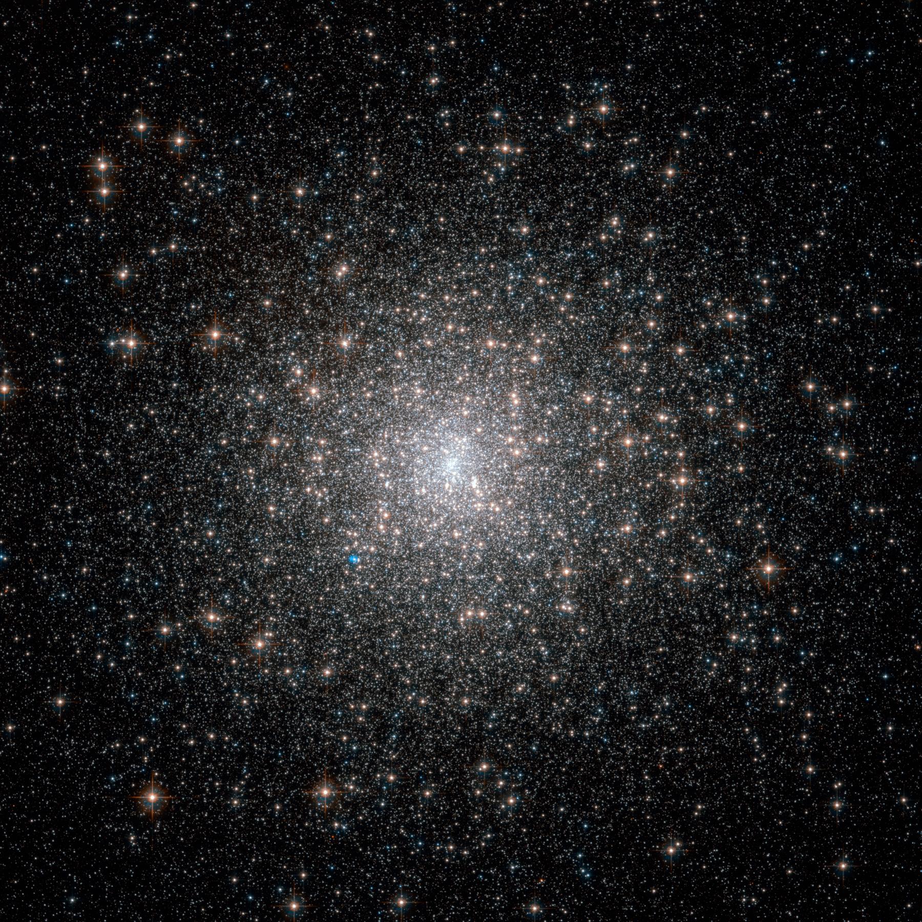 Globular Cluster M15 from Hubble