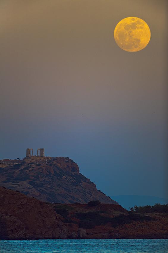 Perigee’s Full Moon