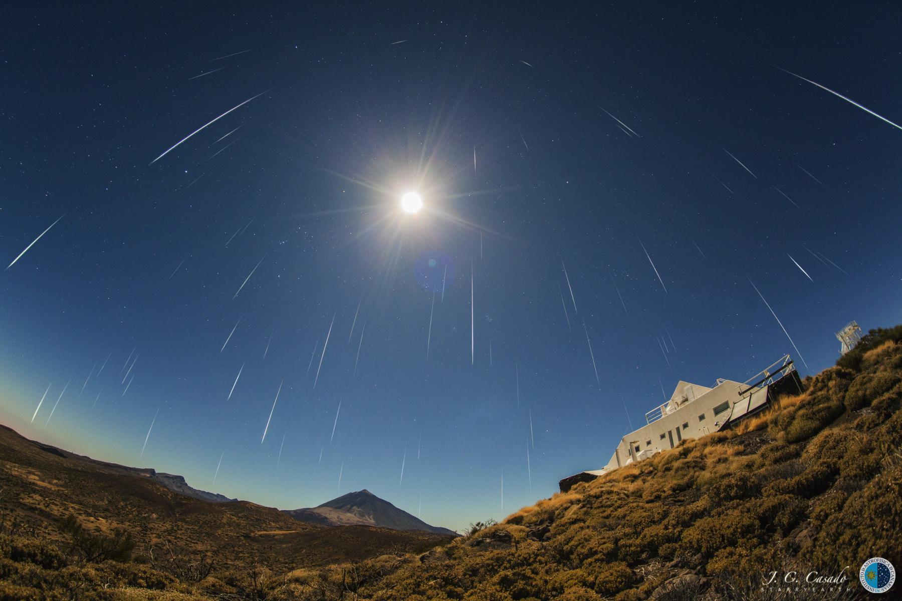 Full Moon Geminids