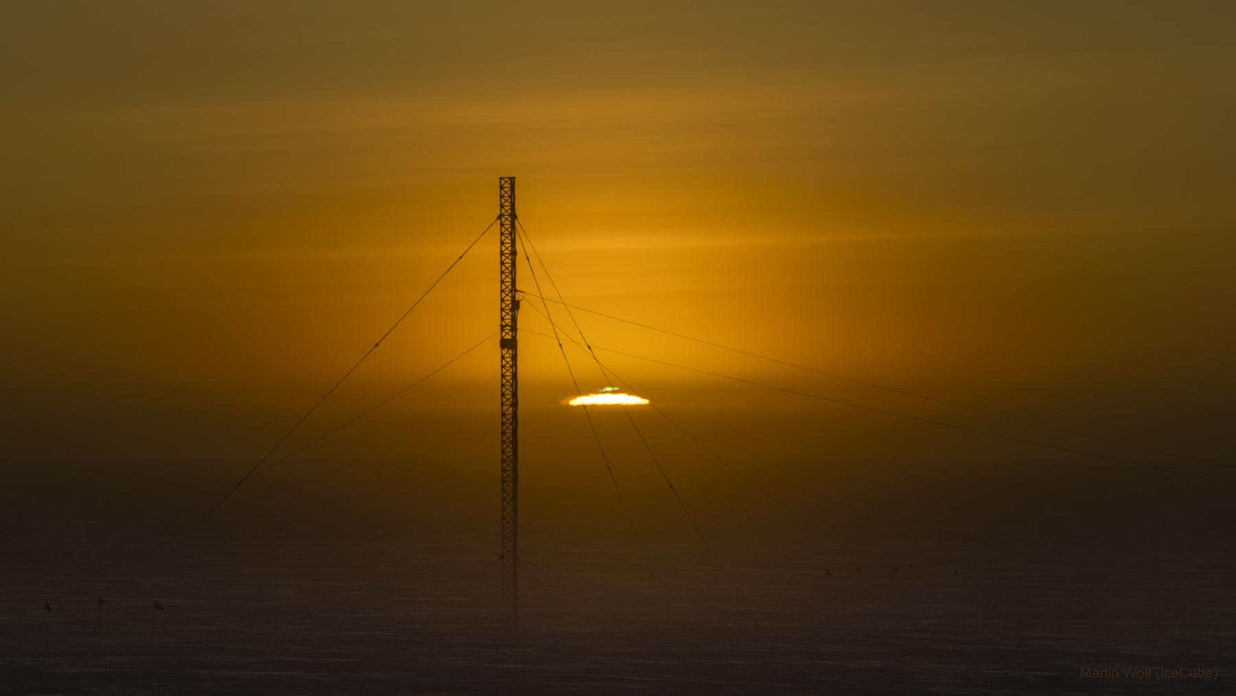 Sunrise at the South Pole