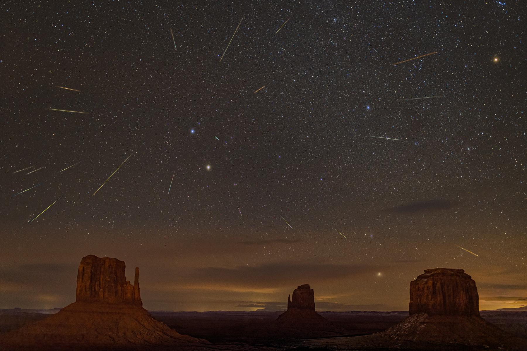Geminids and the Mittens